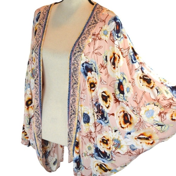 Maurices Pink Floral Peasant Sleeve Kimono, Size S/M - Picture 1 of 9